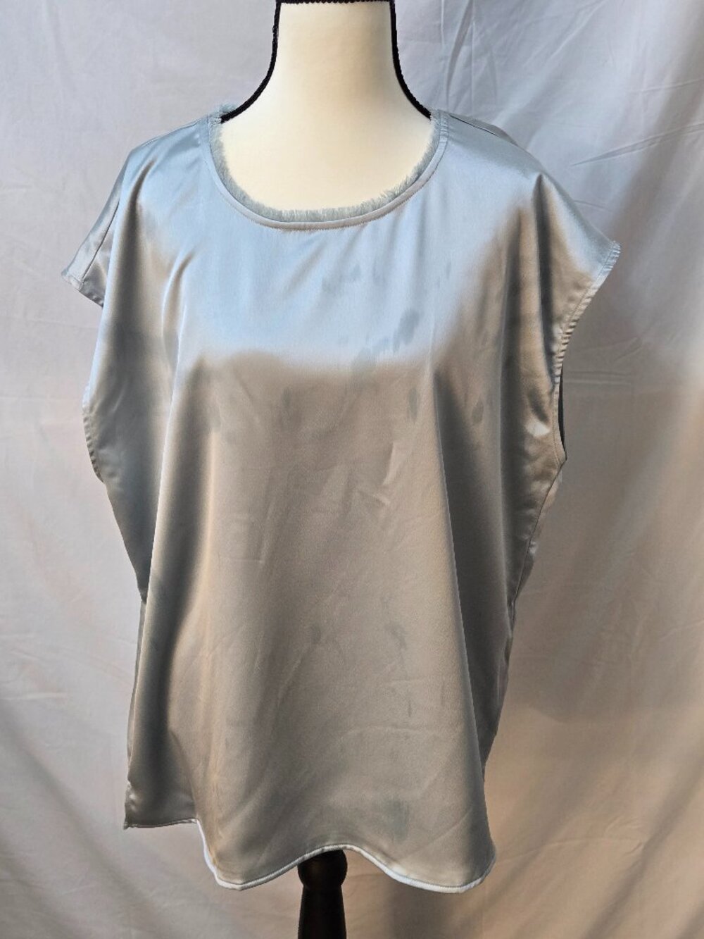 Tahari Egg Blue Top with Fringe neck